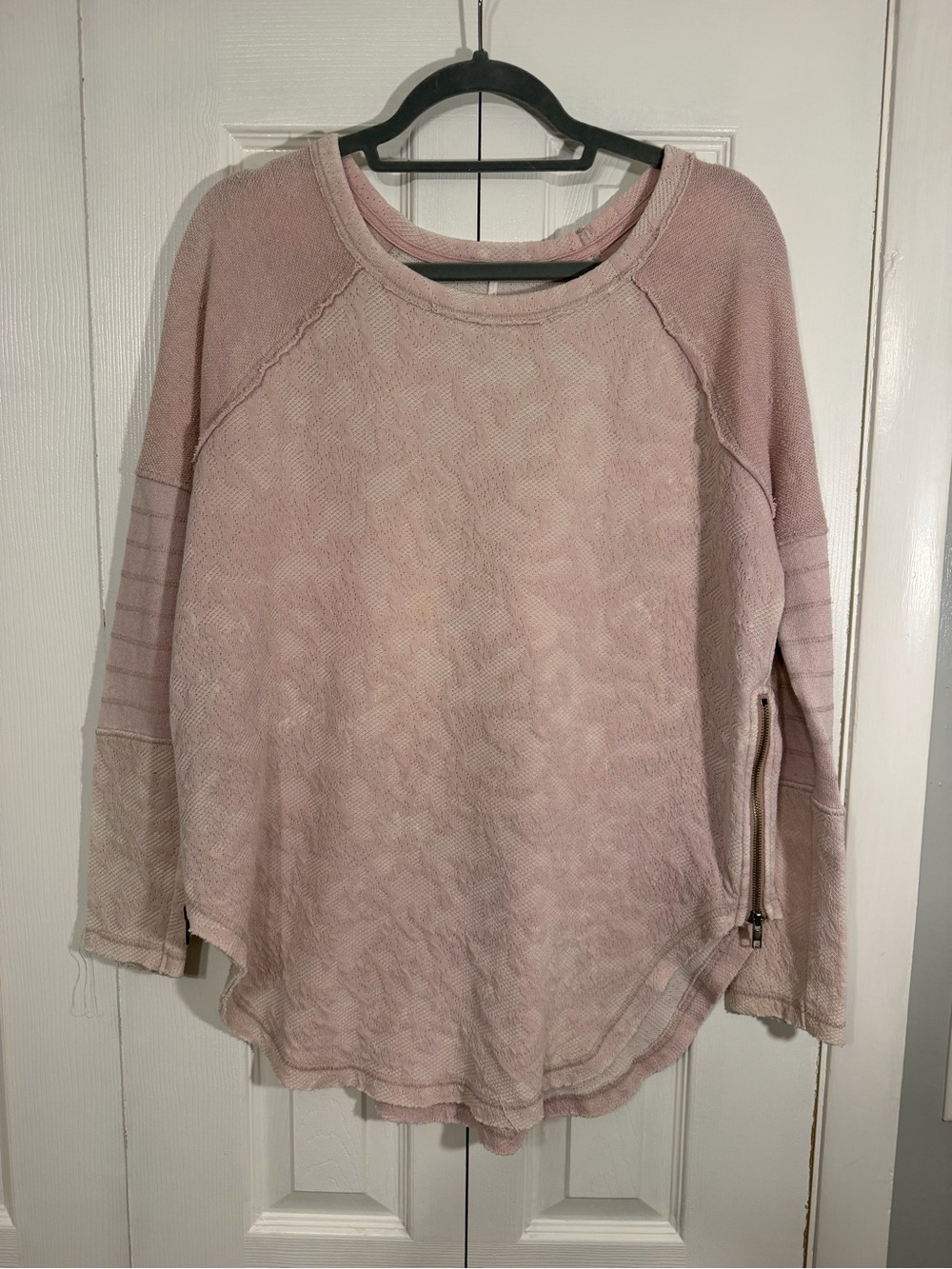 Free People Bed of Roses Jacquard Tunic Sweater S Pink